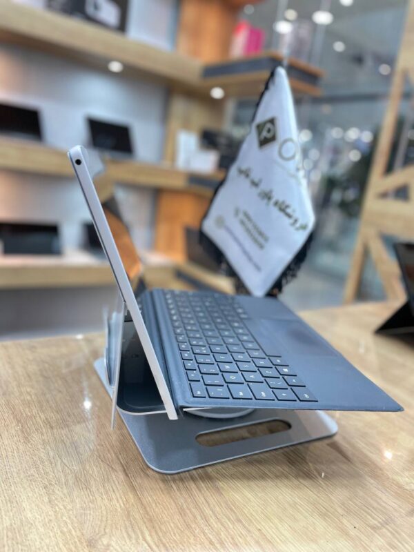 surface pro7  i5-1035G4 8-128gb ssd intel iris plus  12'3 2K