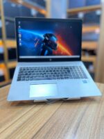 hp EliteBook 850 g5 i5-8250u 8-256gb ssd 15.6 fhd