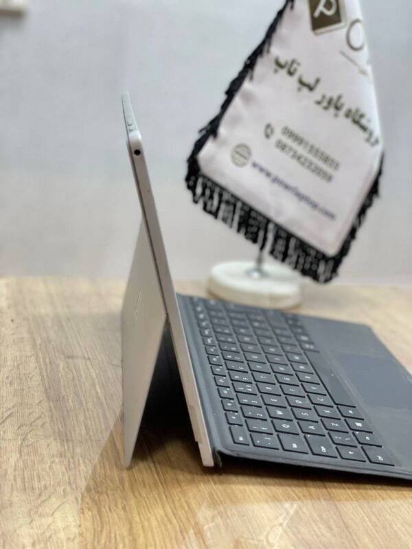سرفیس استوک پرو 5 surface pro5 i5-7300u 8-256 gb ssd 12.3" 2k