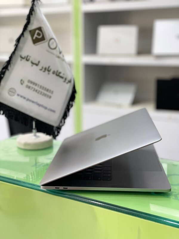 Apple MacBook Pro 2019 A2141 i9-9850H 32-500gb ssd 4gb amd 16"  touch bar