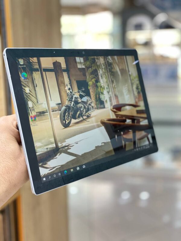 surface pro7 i5-1035G4 8-128gb ssd 12.3" 2k