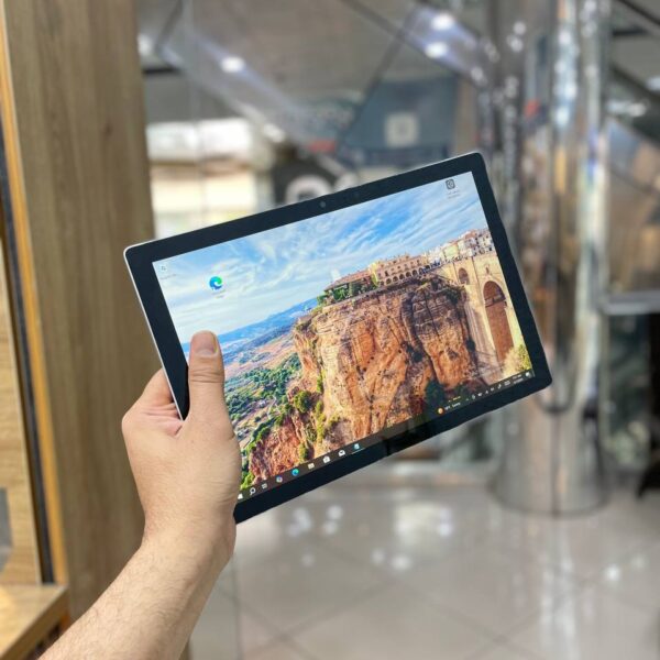 microsoft surface pro5 i7-7660u 8-256gb ssd 12.3 2k