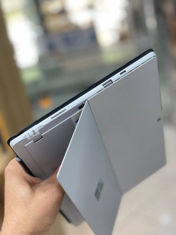 surface pro7 i5-1035G4 8-128gb ssd 12.3" 2k