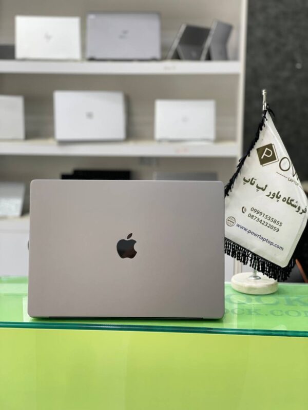 Apple MacBook Pro A2485 M1 pro 32-500gb ssd 16"