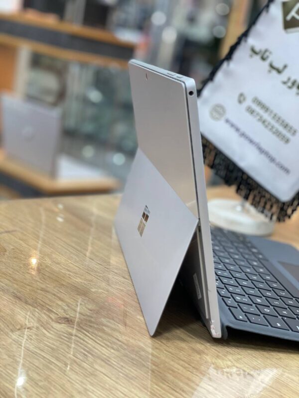 microsoft surface pro5 i7-7660u 88-256gb ssd 12.3 2k