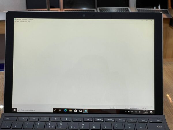 microsoft surface pro5 i7-7660u 16-1TB ssd 12.3 2k