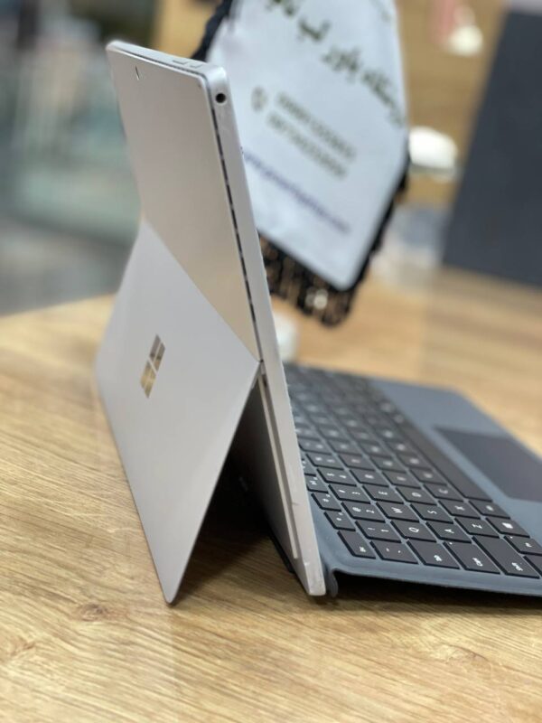 microsoft surface pro5 i7-7660u 16-1TB ssd 12.3 2k