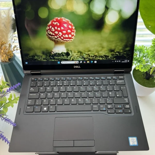 لپ تاپ استوک دل Dell Latitude 7390 -2in1- touch  core i5-8365U 8G-256G 13.3