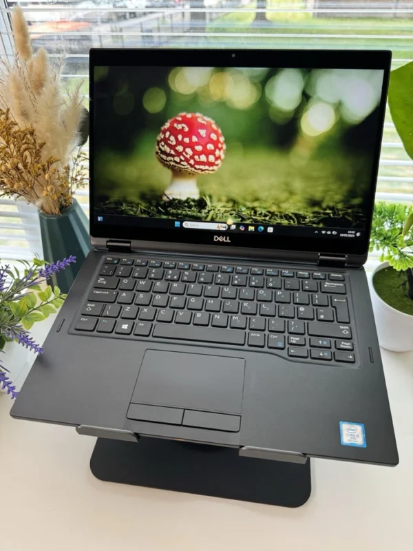 لپ تاپ استوک دل Dell Latitude 7390 -2in1- touch  core i5-8365U 8G-256G 13.3