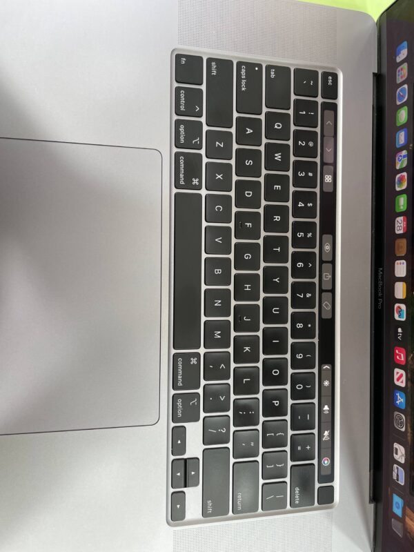 لپ تاپ استوک Apple MacBook Pro 2019 A2141 i9-9880H 64-2tb ssd 8gb amd pro 5500 16"