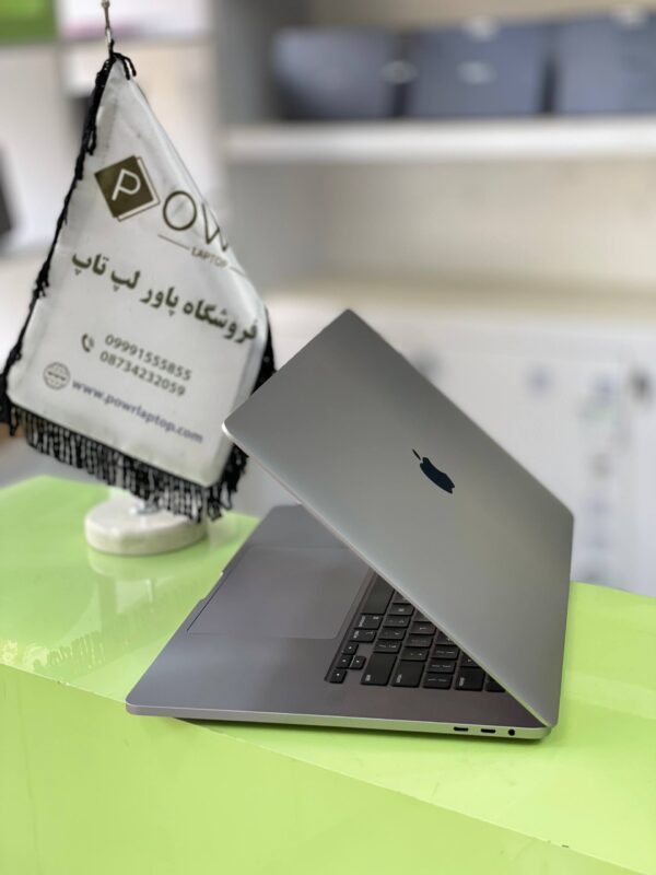 لپ تاپ استوک Apple MacBook Pro 2019 A2141 i9-9880H 64-2tb ssd 8gb amd pro 5500 16"