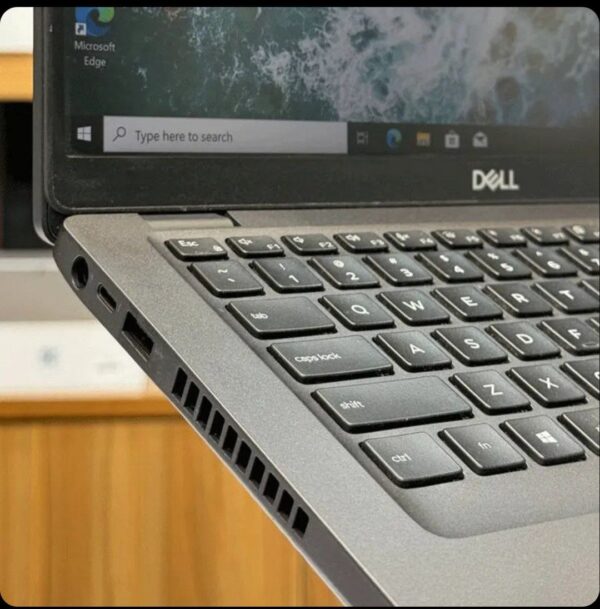 لپ تاپ استوک دل DELL Latitude 5401 core i5-9400H 16G-256G 2GB NVIDIA Geforce MAX 150 14.1" Full HD