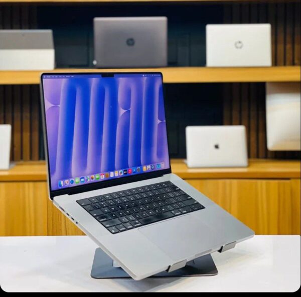 لپ تاپ استوک لپ‌تاپ Apple Macbook Pro 2021 (16") M1 Pro 16G-500G M1 PRO 16.2" 3K Retina