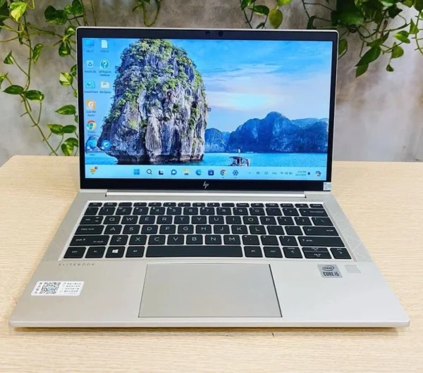 لپ تاپ استوک اچ پی HP EliteBook 830 G7 Core i5-10210U 16G-256G INTEL UHD 13.3" Full HD Touch