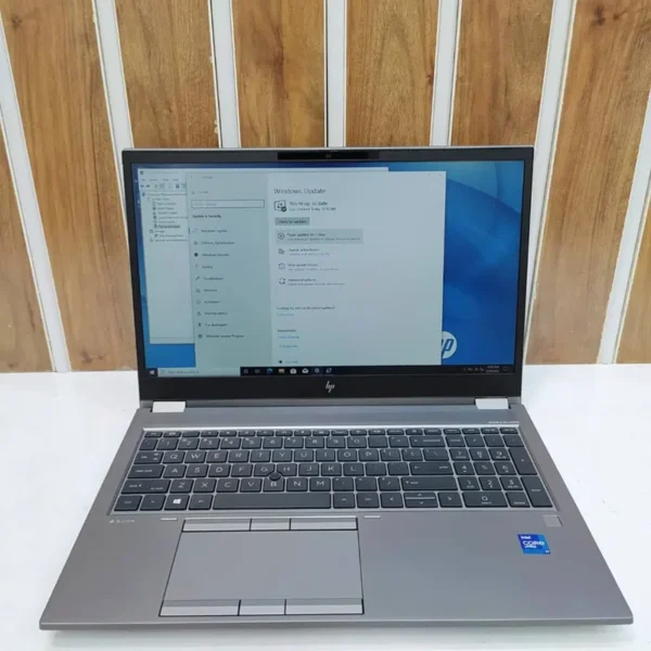 لپ تاپ استوک HP ZBook Power G8 TOUCH core i7-1185H  32GB-512GB SSD 4GB NVIDIA T1200 15.6" FULL HD