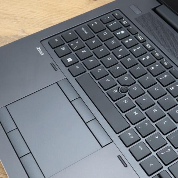 لپ تاپ استوک HP  ZBook 15 G3 – Touch Core i7-6820HQ 16G 512G 2GB Nvidia Quadro M1000M 15.6" Full HD