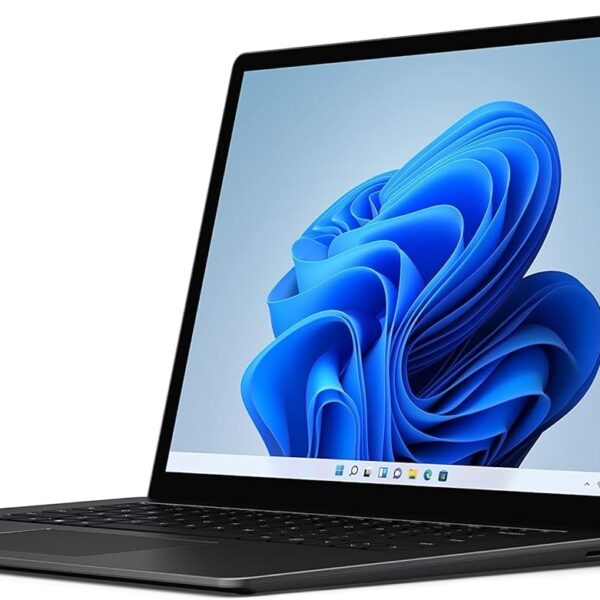 لپ تاپ استوکSurface LAPTOP 4 core i7-1185G7 8GB-512GB INTEL IRIS XE 15.0"