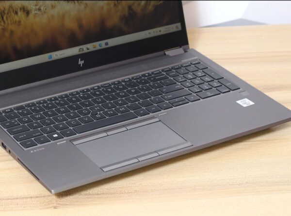 لپ تاپ استوک HP ZBook Fury 15 G7 Xeon W-10885M 32G 512G 4GB Nvidia Quadro T2000 15.6" FULL HD