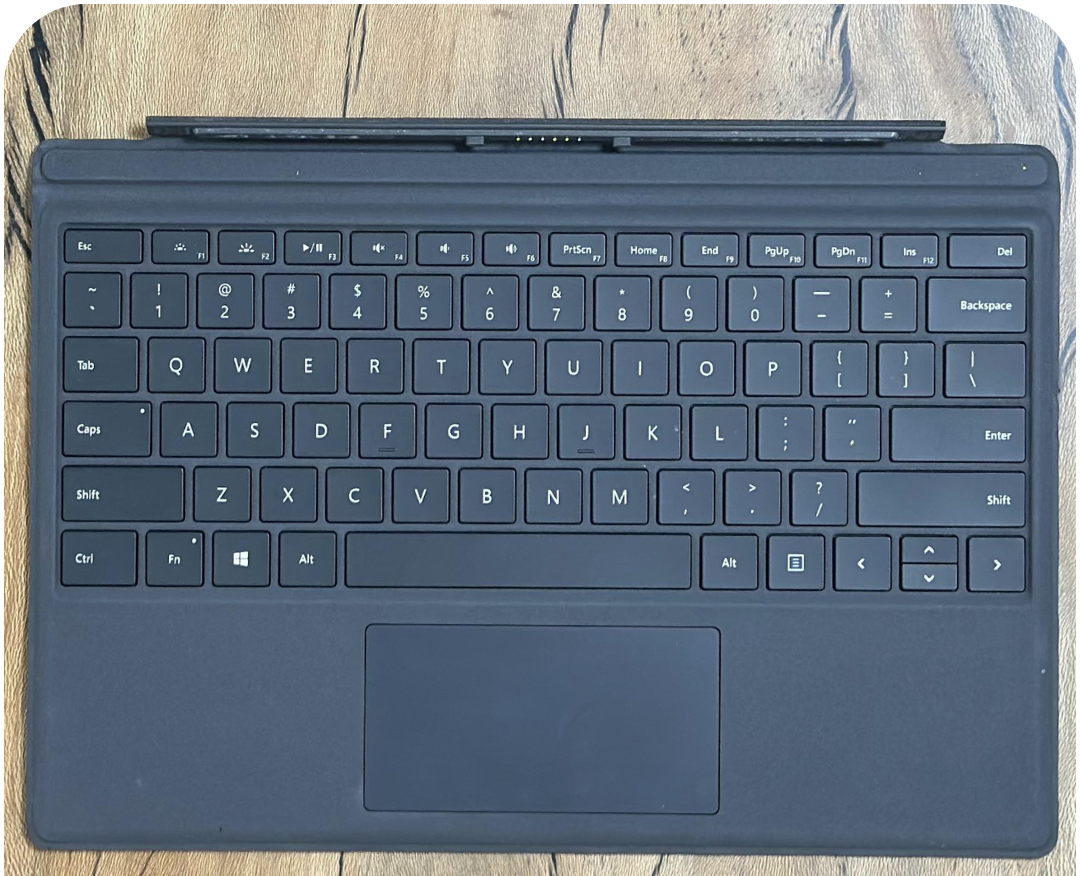 لپ تاپ استوک Microsoft Surface PRO 7 PLUS core i5-103G7 8G5B-256GB intel IRIS XE 12.3″ full hd