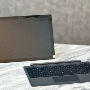 لپ تاپ استوک Microsoft Surface 5 core i5-7300U 8G5B-256GB intel HD 620 12.3″ full hd